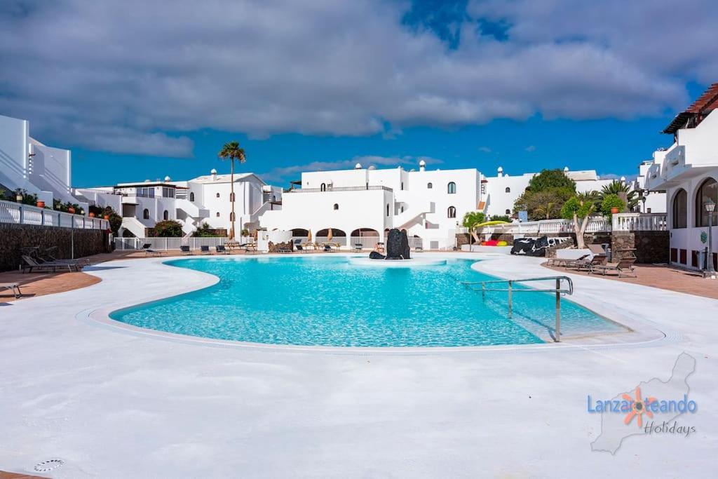 Vivienda Vacacional El Descanso Costa Teguise Esterno foto
