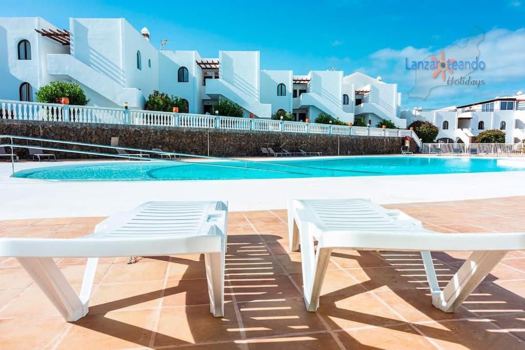 Vivienda Vacacional El Descanso Costa Teguise Esterno foto
