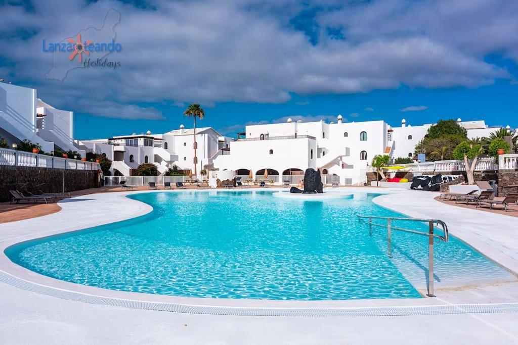 Vivienda Vacacional El Descanso Costa Teguise Esterno foto